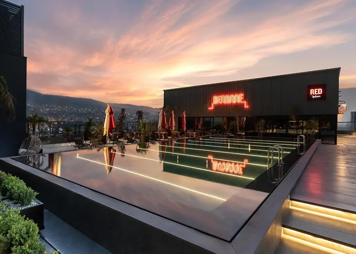 Radisson Red Izmir Point Bornova